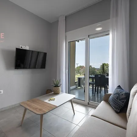 Ouranos, Nilie Hospitality Mgmt Apartamento
